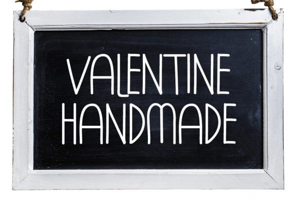 Valentine Handmade: An Authentically Crafted Script